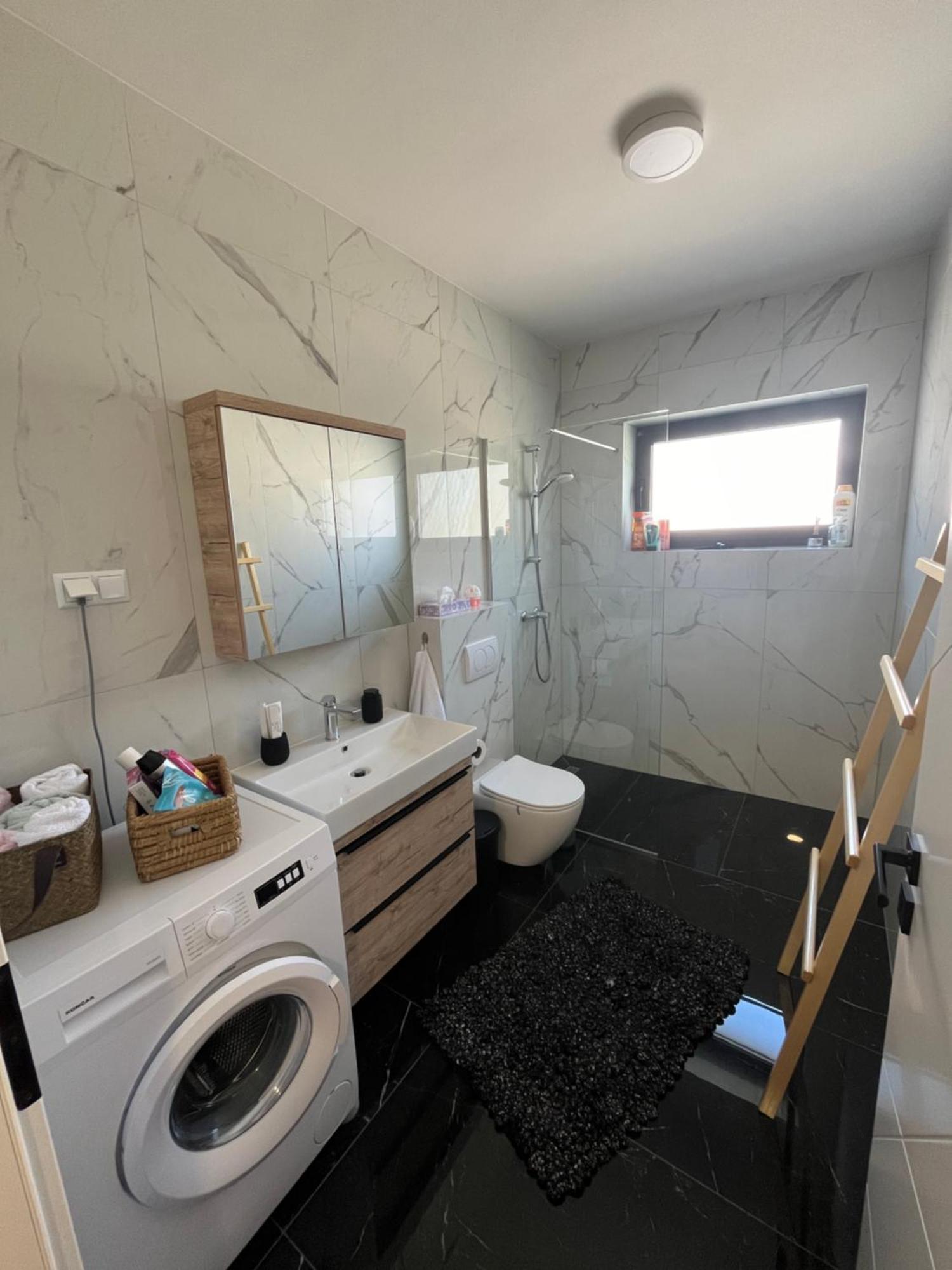 Apartman Sandra Nova Gradiska Εξωτερικό φωτογραφία